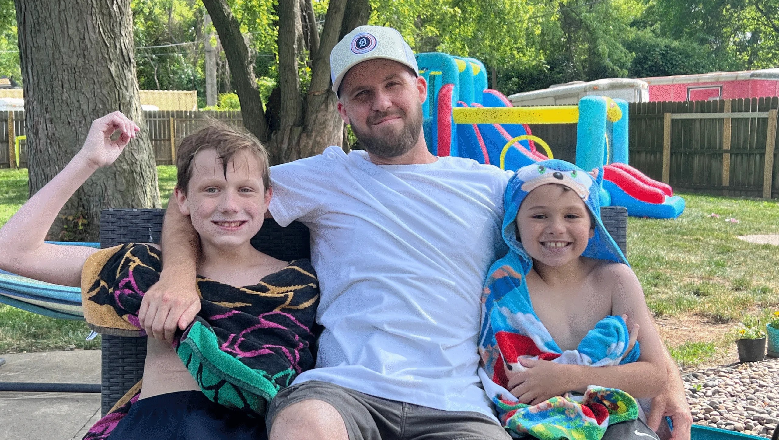 Donate to help Dan his boys through his rectal cancer – GoFundMe Fundraiser gofundme Donation Help